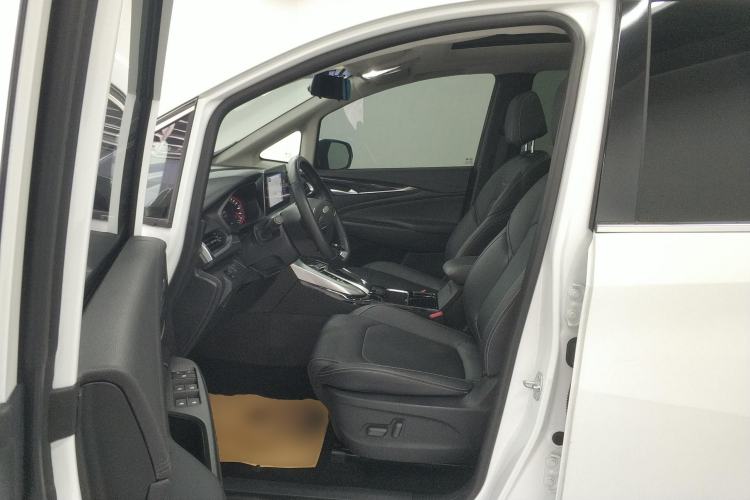 Used SAIC MAXUS G50 2020 1.5T Automatic Luxury Edition Left Front Seat