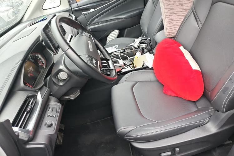 Used SAIC MAXUS G50 2020 1.5T Automatic Luxury Edition Left Front Seat
