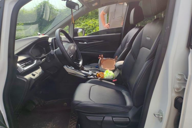 Used SAIC MAXUS G50 2020 1.5T Automatic Elite Edition Left Front Seat