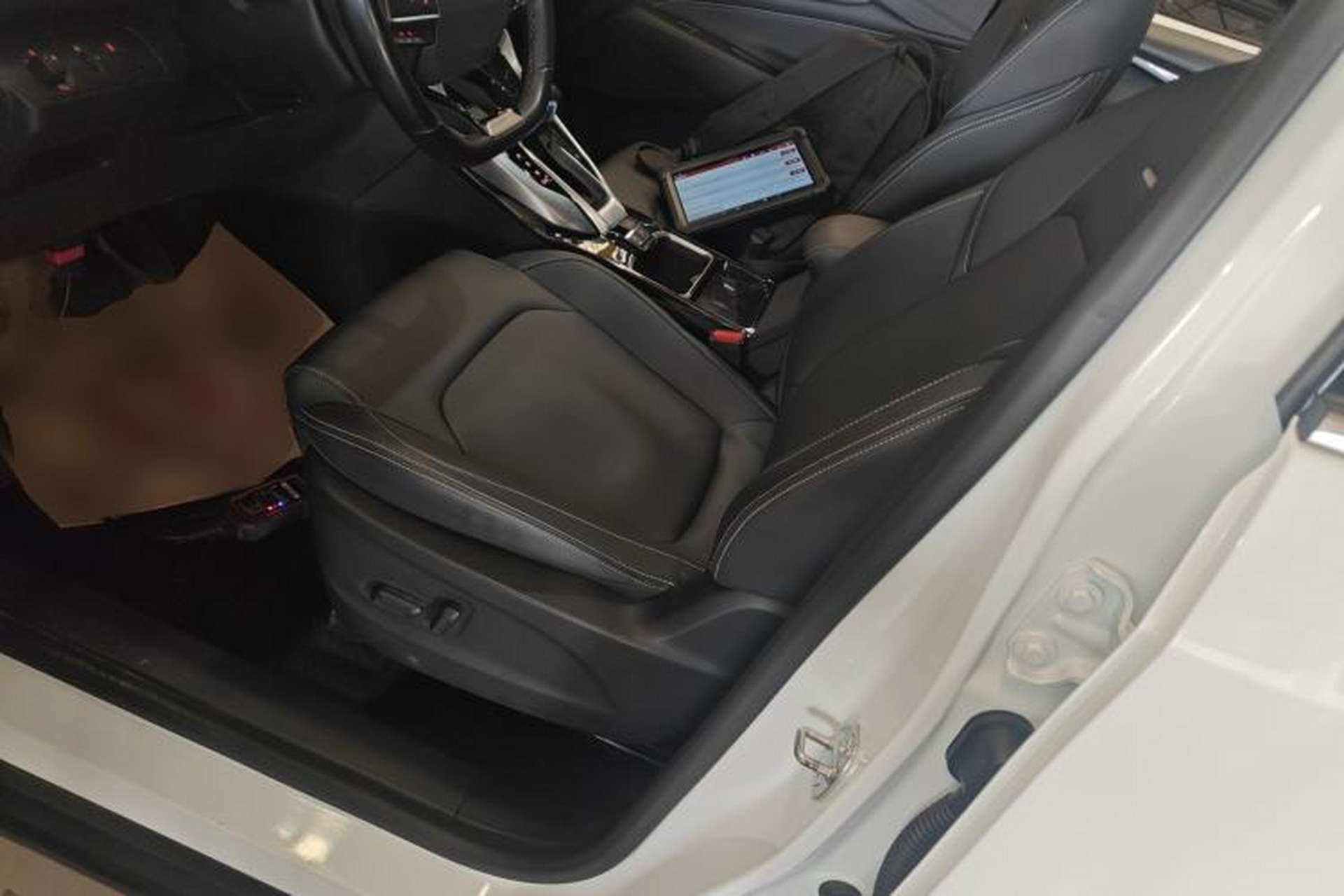 Used SAIC MAXUS G50 2020 1.5T Automatic Luxury Edition Left Front Seat