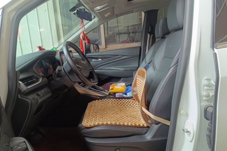 Used SAIC MAXUS G50 2020 1.5T Automatic Luxury Edition Left Front Seat