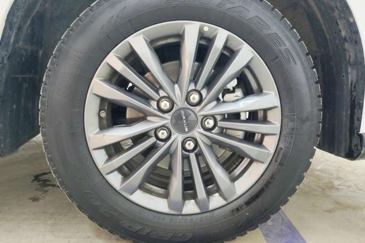 Used SAIC MAXUS G50 2020 1.5T Automatic Elite Edition Left Front Wheel Hub