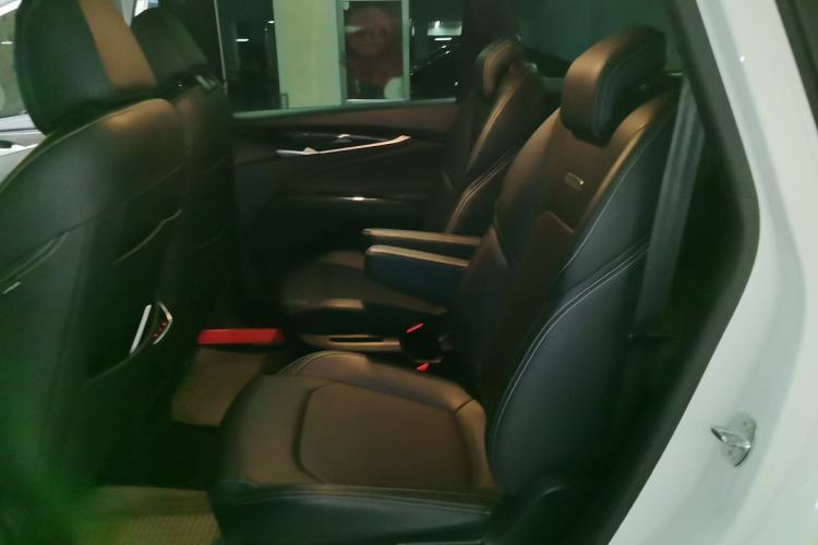 Used SAIC MAXUS G50 2020 1.5T Automatic Elite Edition Left Rear Seat