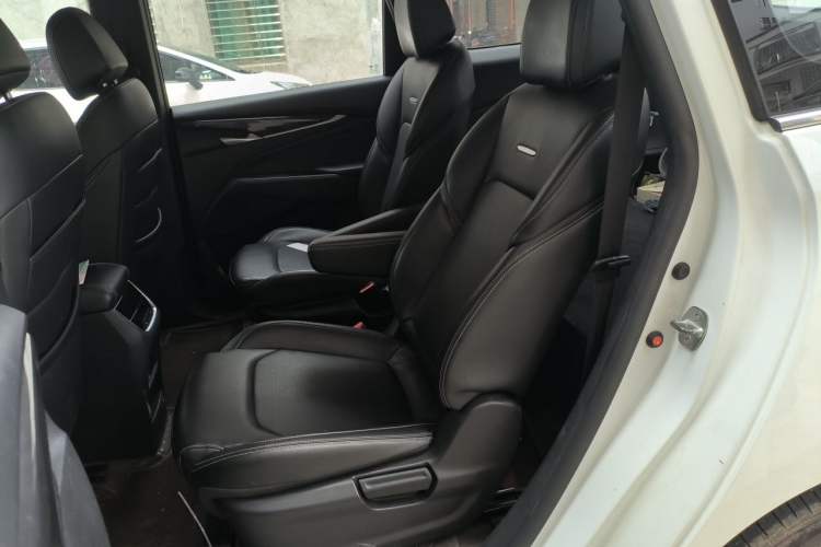 Used SAIC MAXUS G50 2020 1.5T Automatic Elite Edition Left Rear Seat
