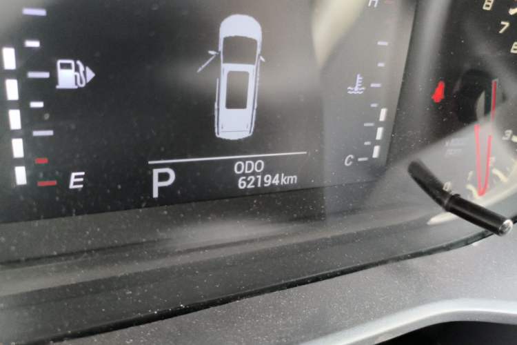 Used SAIC MAXUS G50 2020 1.5T Automatic Elite Edition Odometer Close Up