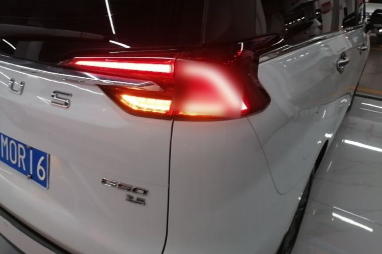 Used SAIC MAXUS G50 2020 1.5T Automatic Elite Edition Right Rear Taillight