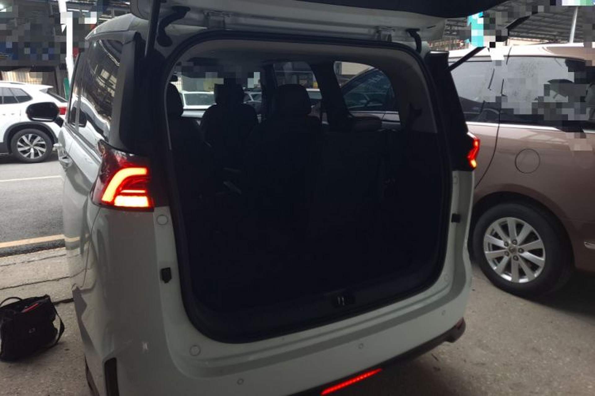 Used SAIC MAXUS G50 2020 1.5T Automatic Elite Edition Trunk