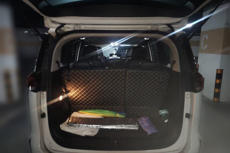 Used SAIC MAXUS G50 2020 1.5T Automatic Luxury Edition Trunk