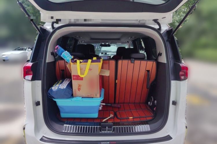 Used SAIC MAXUS G50  Trunk