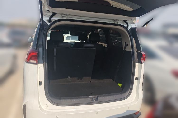 Used SAIC MAXUS G50 2020 1.5T Automatic Elite Edition Trunk