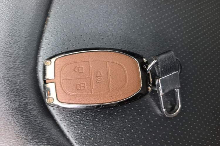 Used SAIC MAXUS G50 2020 1.5T Automatic Elite Edition Vehicle Key