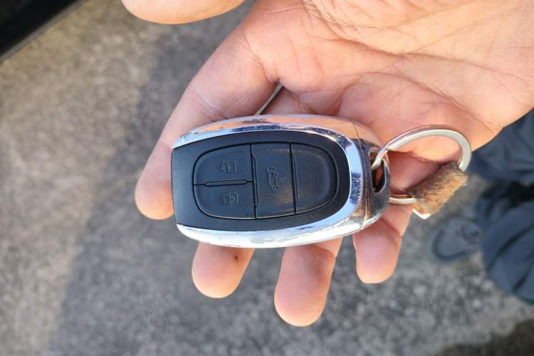 Used SAIC MAXUS G50 2020 1.5T Automatic Elite Edition Vehicle Key