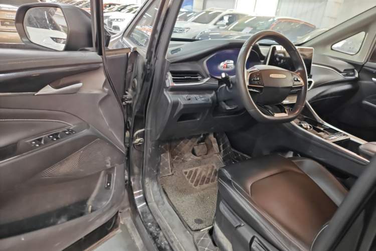 Used SAIC MAXUS G50 2021 PLUS 1.5T Automatic Navigation Version Driver Seat