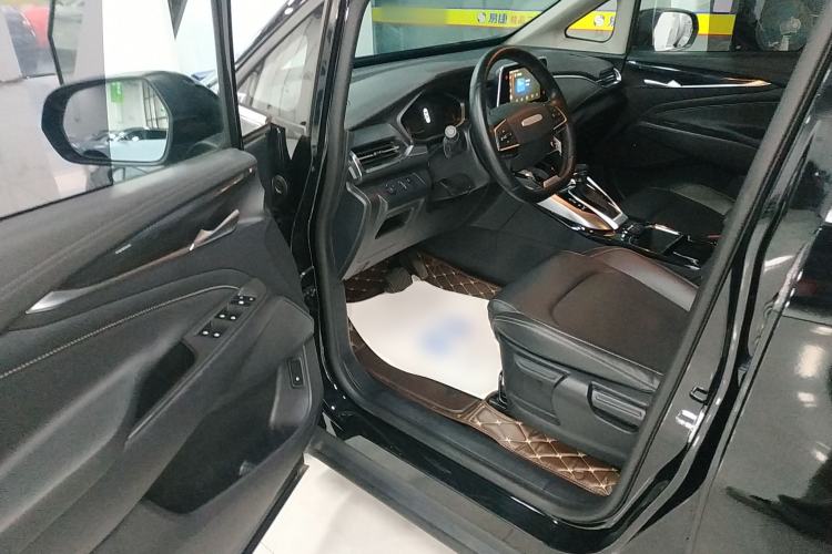Used SAIC MAXUS G50 2021 1.5T Automatic Comfort Touring B Driver Seat