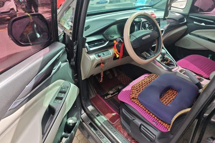 Used SAIC MAXUS G50 2021 1.5T Manual Comfort A Driver Seat