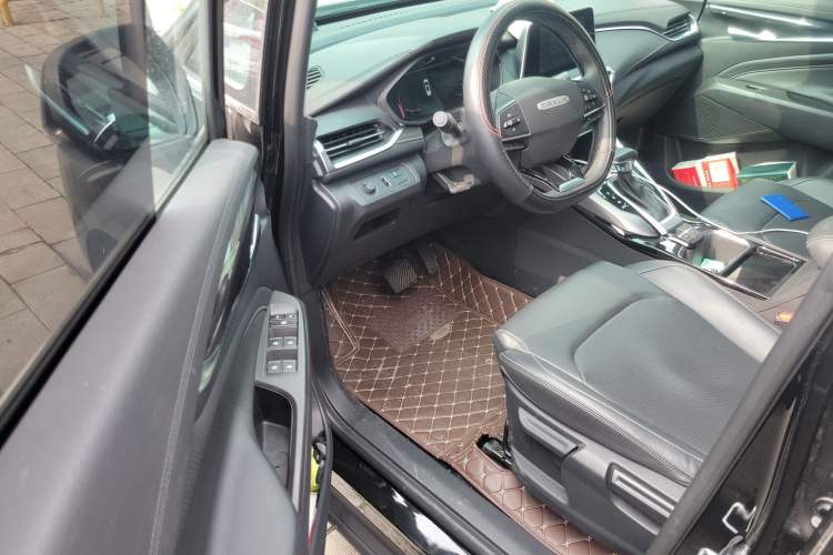 Used SAIC MAXUS G50 2021 1.5T Automatic Comfort Touring B Driver Seat