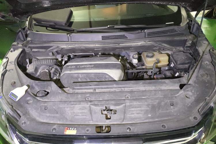 Used SAIC MAXUS G50 2021 1.5T Automatic Comfort Touring B Engine Bay