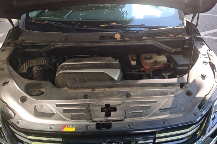Used SAIC MAXUS G50 2021 PLUS 1.5T Automatic Navigation Version Engine Bay