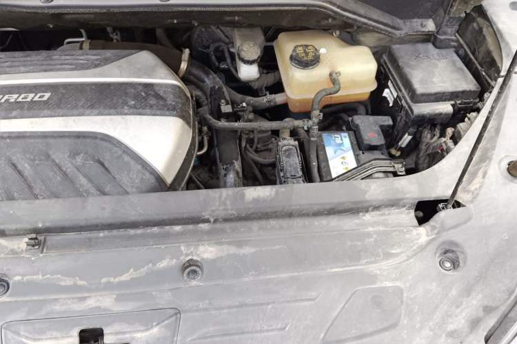 Used SAIC MAXUS G50 2021 PLUS 1.5T Automatic Navigation Version Engine Bay Left