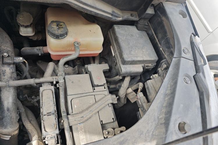 Used SAIC MAXUS G50 2021 1.5T Manual Comfort A Engine Bay Left