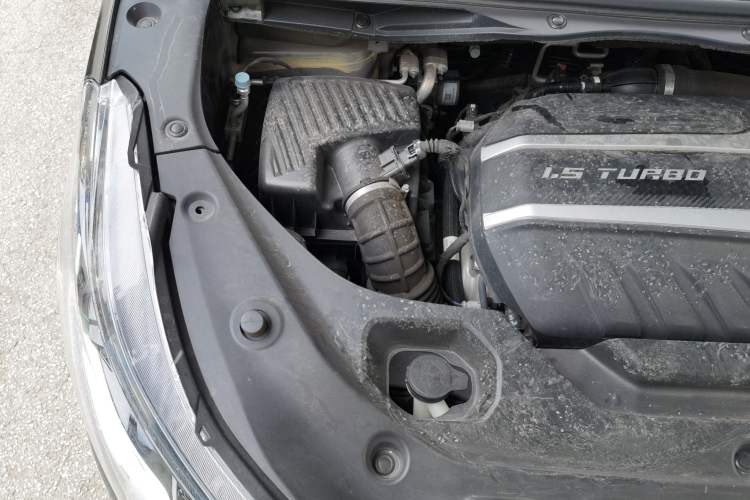 Used SAIC MAXUS G50 2021 1.5T Automatic Comfort Touring B Engine Bay Right