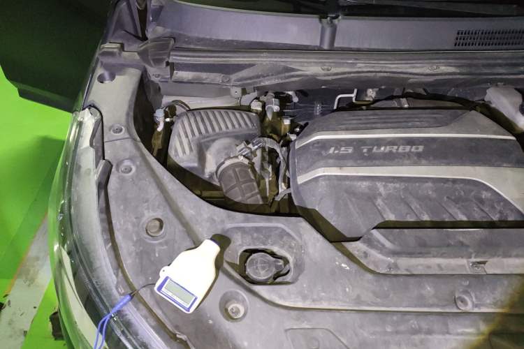 Used SAIC MAXUS G50 2021 1.5T Automatic Comfort Touring B Engine Bay Right