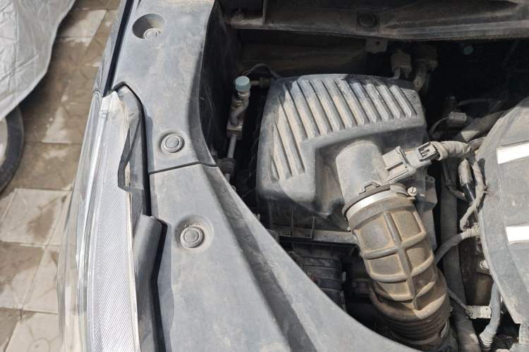 Used SAIC MAXUS G50 2021 1.5T Manual Comfort A Engine Bay Right