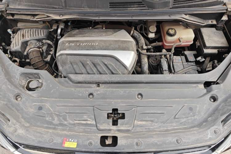 Used SAIC MAXUS G50 2021 1.5T Automatic Comfort Touring B Engine Bay