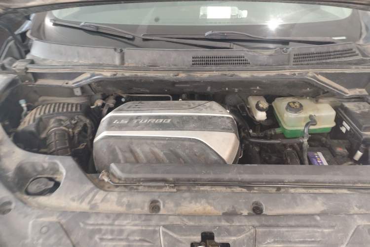 Used SAIC MAXUS G50 2021 1.5T Automatic Comfort Touring B Engine Bay