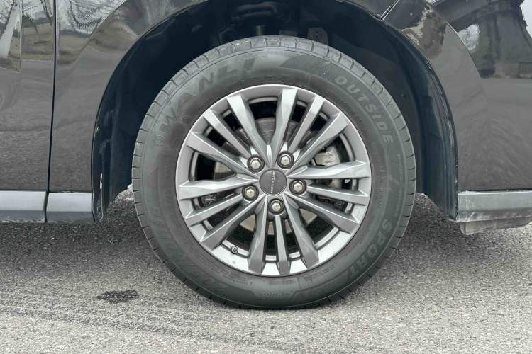 Used SAIC MAXUS G50 2021 1.5T Automatic Comfort Touring B Exterior 5