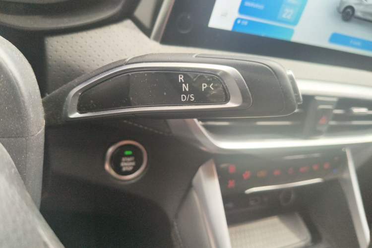 Used SAIC MAXUS G50 2021 PLUS 1.5T Automatic Navigation Version Gear Lever