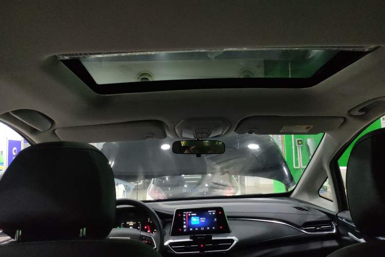 Used SAIC MAXUS G50 2021 1.5T Automatic Comfort Touring B Headliner