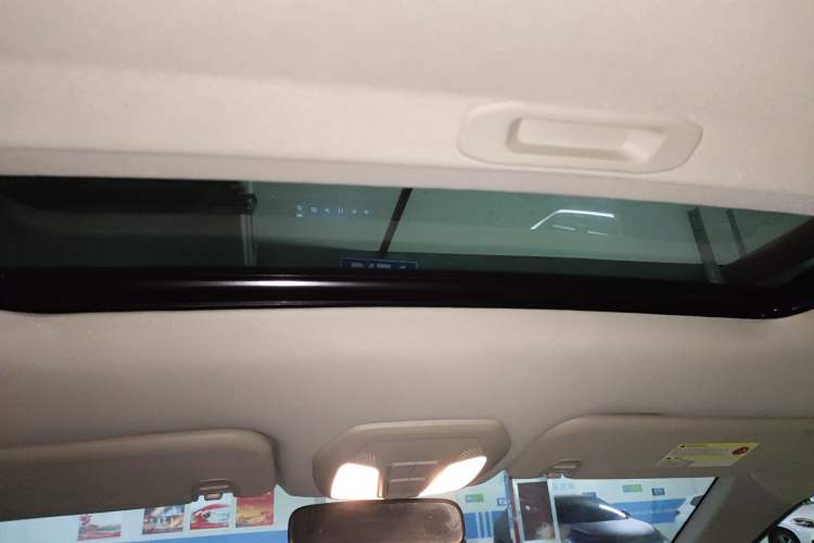Used SAIC MAXUS G50 2021 1.5T Automatic Comfort Touring B Headliner