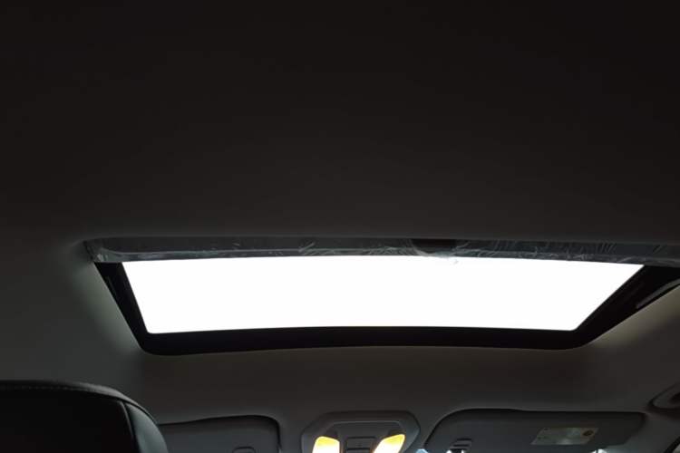 Used SAIC MAXUS G50 2021 1.5T Automatic Comfort Touring B Headliner