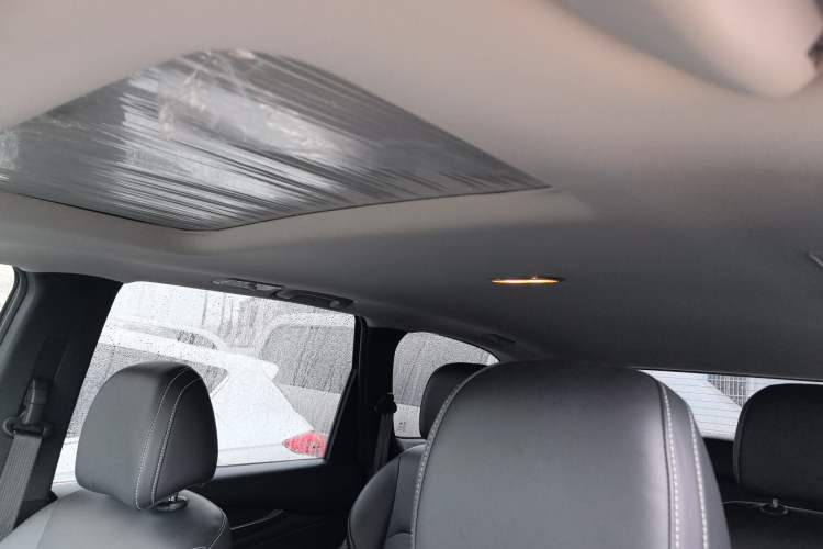 Used SAIC MAXUS G50 2021 1.5T Automatic Comfort Touring B Headliner