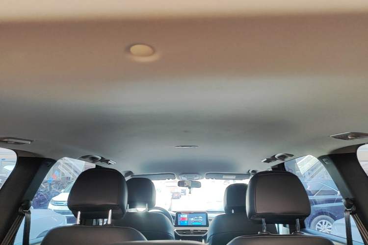 Used SAIC MAXUS G50 2021 PLUS 1.5T Automatic Navigation Version Headliner