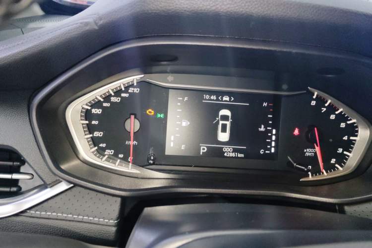 Used SAIC MAXUS G50 2021 1.5T Automatic Comfort Touring B Instrument Cluster