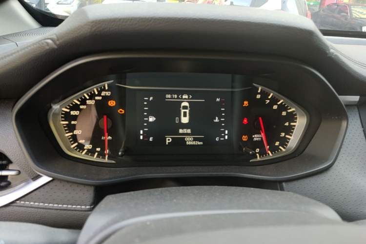 Used SAIC MAXUS G50 2021 1.5T Automatic Comfort Touring B Instrument Cluster
