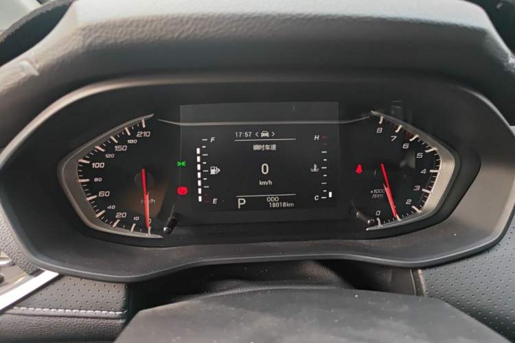 Used SAIC MAXUS G50 2021 1.5T Automatic Comfort Touring B Instrument Cluster