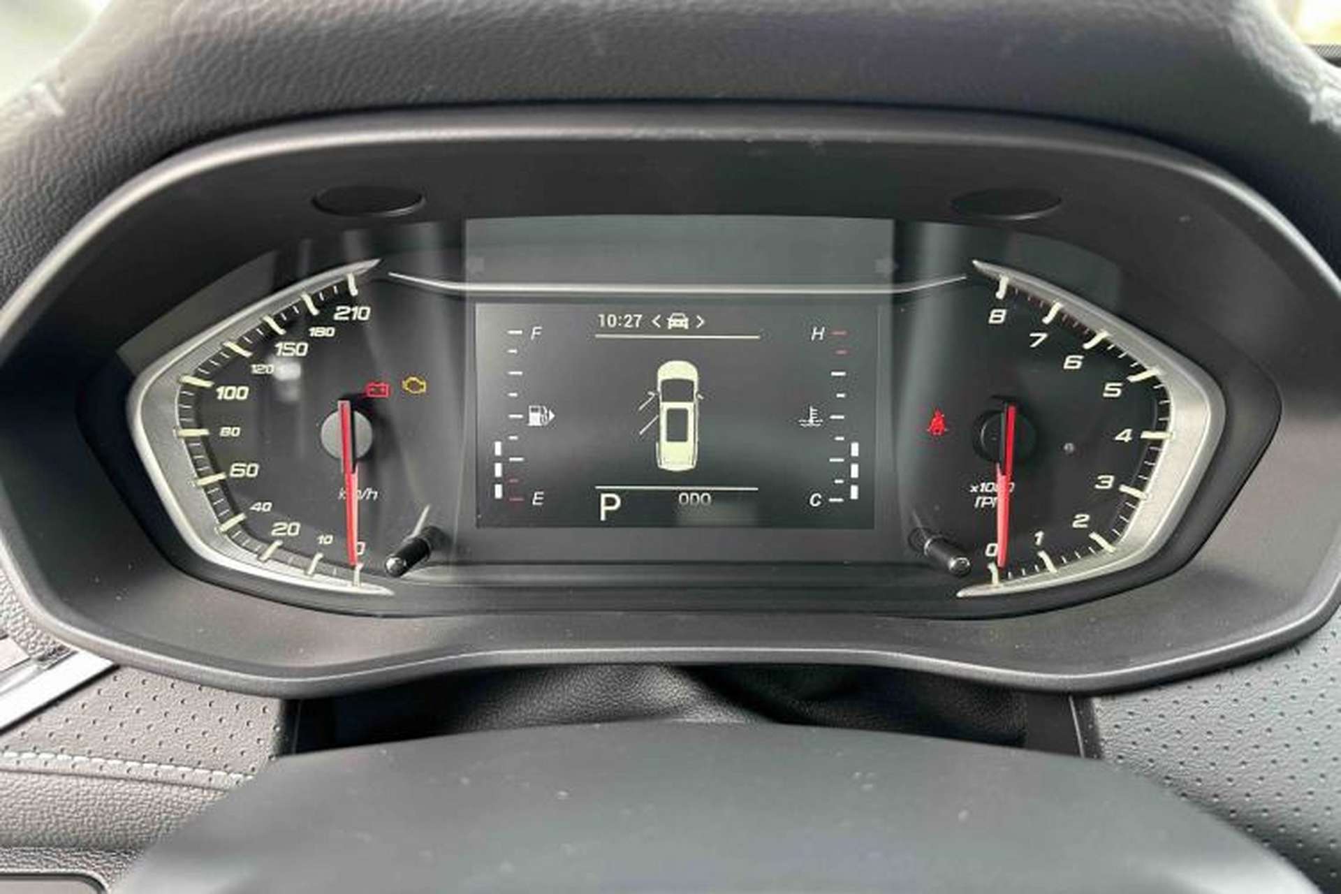 Used SAIC MAXUS G50 2021 1.5T Automatic Comfort Touring B Interior 1