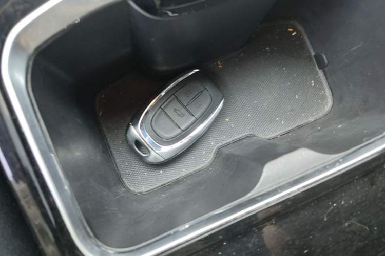 Used SAIC MAXUS G50 2021 1.5T Automatic Comfort Touring B Interior 1