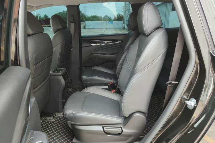 Used SAIC MAXUS G50 2021 PLUS 1.5T Automatic Navigation Version Interior 4