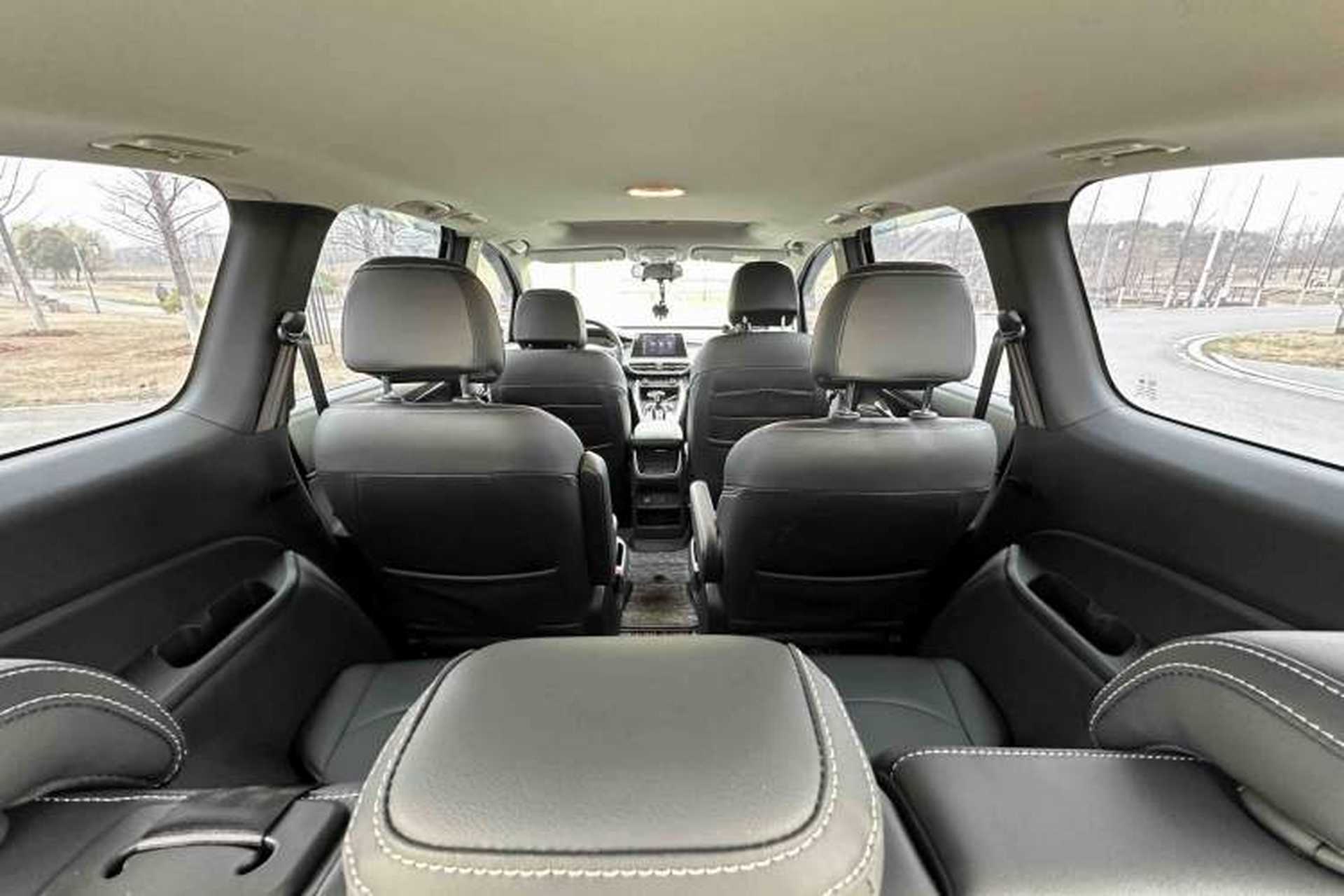 Used SAIC MAXUS G50 2021 1.5T Automatic Comfort Touring B Interior 7
