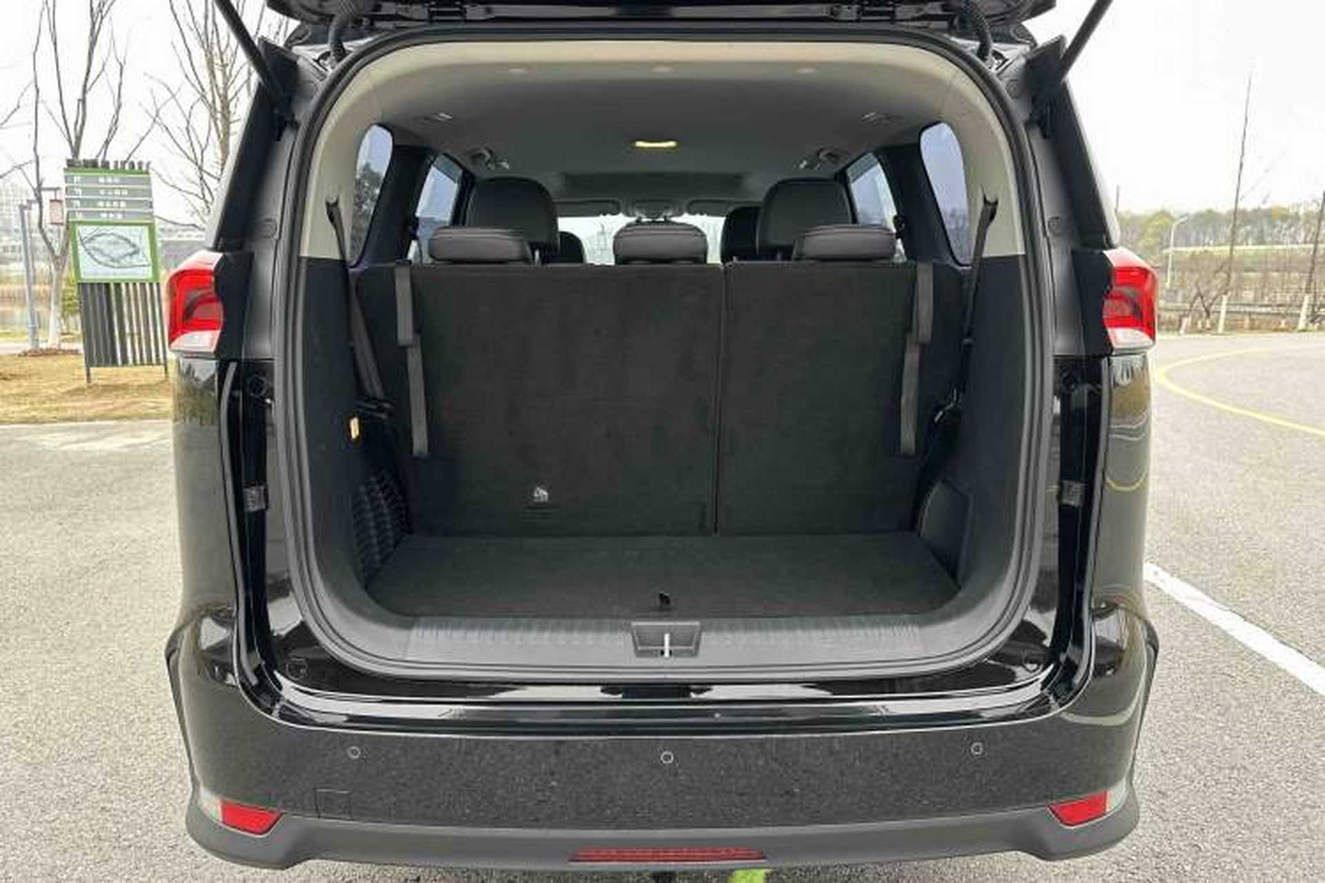 Used SAIC MAXUS G50 2021 1.5T Automatic Comfort Touring B Interior 9