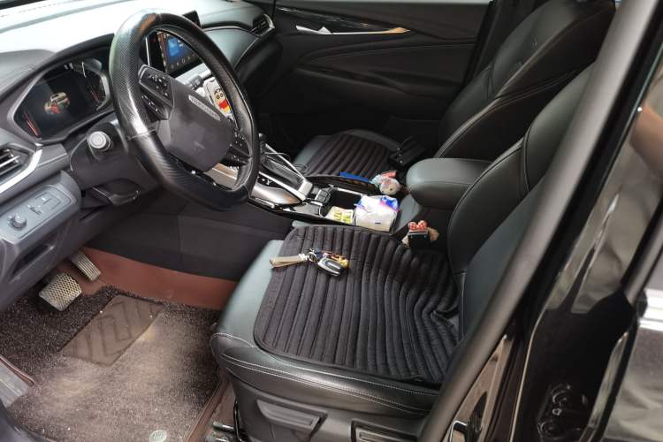Used SAIC MAXUS G50 2021 1.5T Automatic Comfort Touring B Left Front Seat