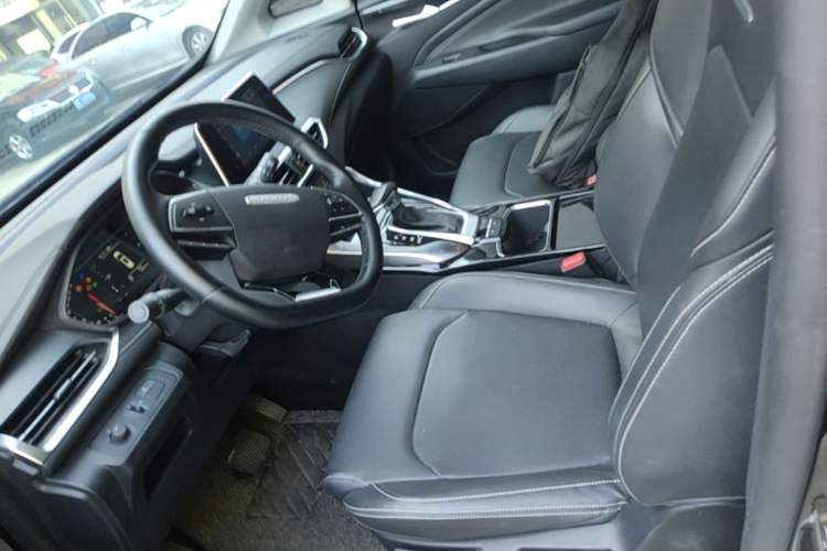 Used SAIC MAXUS G50 2021 1.5T Automatic Comfort Touring B Left Front Seat