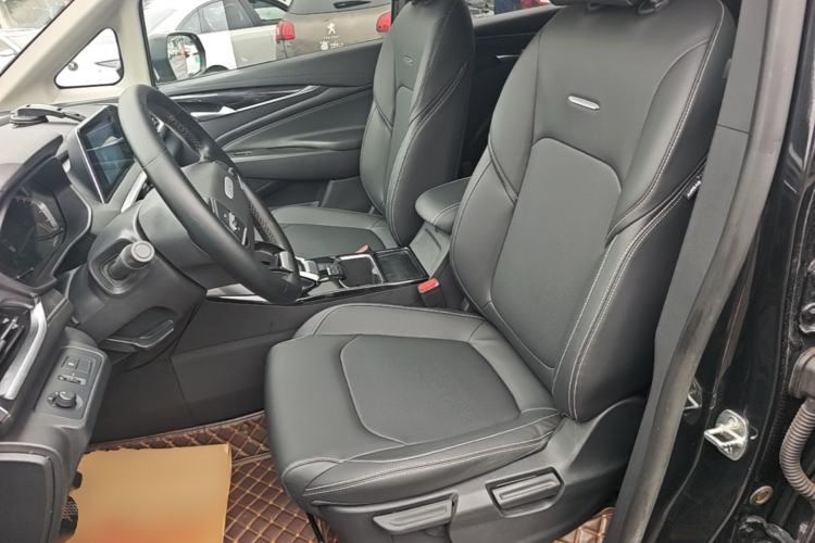 Used SAIC MAXUS G50 2021 1.5T Automatic Comfort Touring B Left Front Seat