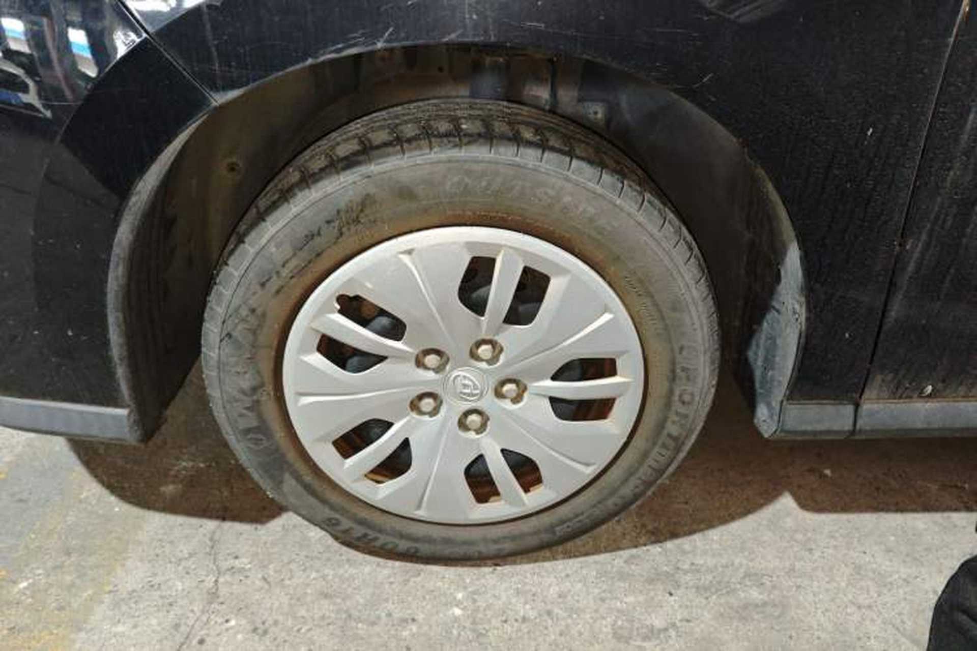 Used SAIC MAXUS G50 2021 1.5T Manual Comfort A Left Front Wheel Hub