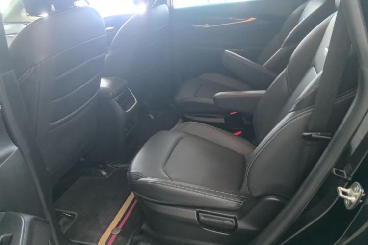 Used SAIC MAXUS G50 2021 1.5T Automatic Comfort Touring B Left Rear Seat