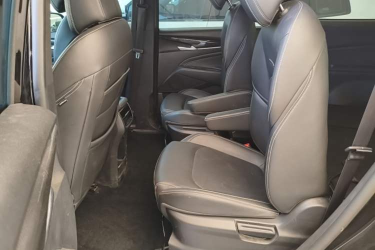 Used SAIC MAXUS G50 2021 PLUS 1.5T Automatic Cruise Version Left Rear Seat